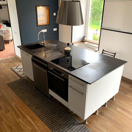 فيلا Comfortable House For 6 Guests In Saint-Come-Du-Mont المظهر الخارجي الصورة
